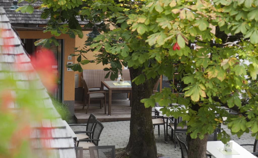 Hotel-Gasthof Beim Boeckhiasl Neukirchen an der Vöckla Exterior foto